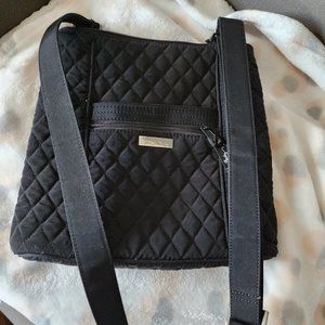 VERA BRADLEY BLACK QUILTED CROSSBODY BAG